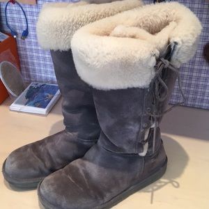 Grey ugg boots